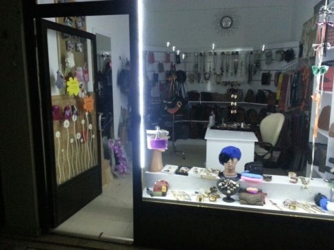 Hırsızlar Cirit Atıyor