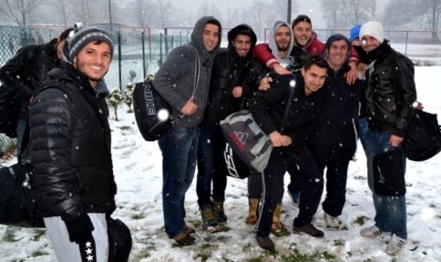 Taşburun Söğütlü Maçına Kar Engeli