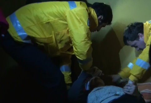 Kafasını Beton Zemine Çarptı