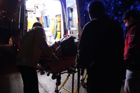 Kafasını Beton Zemine Çarptı