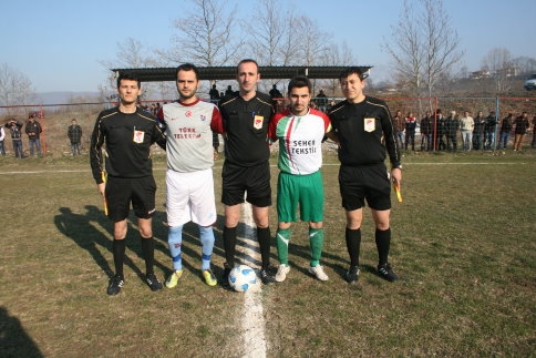 Taşburun Spor Emin Adımlarla