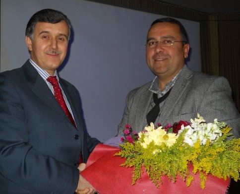 Prof. Dr. Davut Aydüz: Namaz kılan esnaf müşterisine hassas davranır