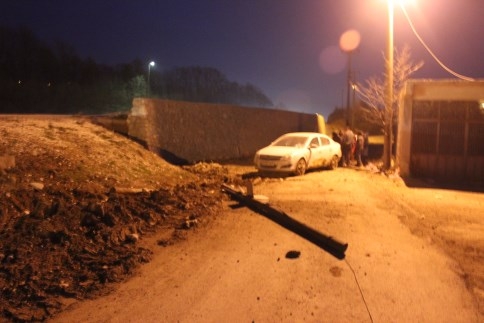 Şarampole Yuvarlandı