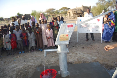 Afrika’nın toprağı Anadolu’nun suları ile hayat buluyor