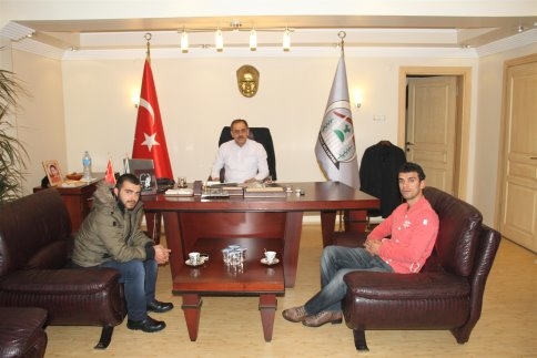 Akyazı Sevdalısı Kenan Sofuoğlu “Akyazı’da Huzur Buluyorum”