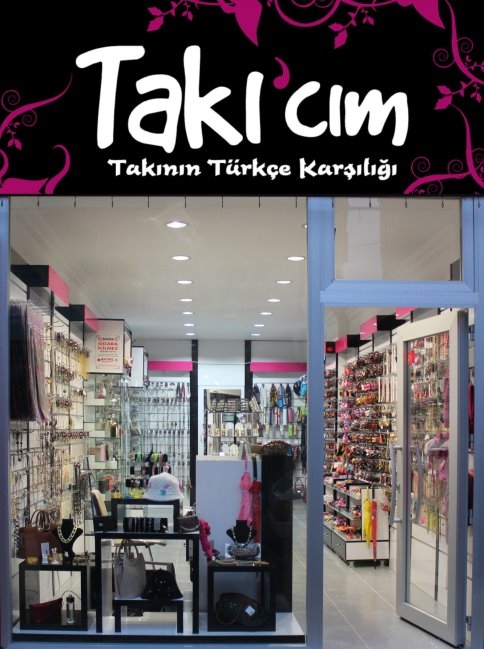 43 Bin Çeşit Ürünle Takı’cım Akyazı’da