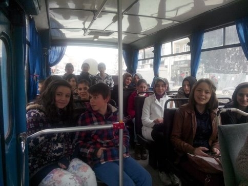 Akyazı Belediyesinde Bilgi ve Kültür Evi Öğrencilerine Moral ve Motivasyon Gezisi