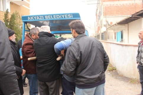 Yaşar Topçu Toprağa Verildi