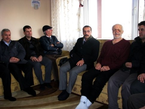 Çatıdan Düşen Ahmet Başer’i Allah Korudu