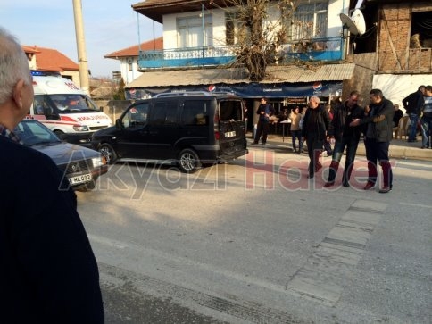 Ana Yolda Derin Çukur kazaya sebebiyet verdi