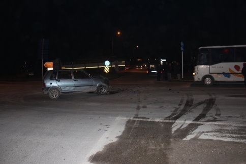 Batakköy Kavşağında Trafik Kazası