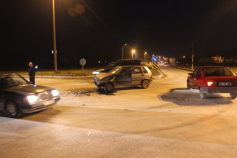 Batakköy Kavşağında Trafik Kazası