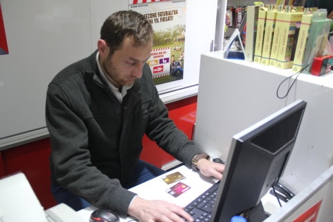 Kredi Kartlarına Sınırlama Öncesi Satışlar Yoğunlukta