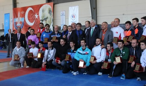 Zeynep Birinci’den Altın Madalya