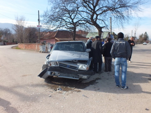 Kuzuluk'ta Maddi Hasarlı Trafik Kazası