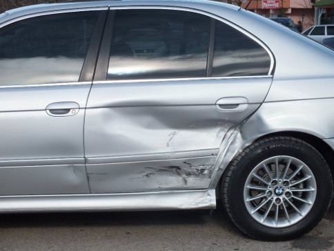 Kuzuluk'ta Maddi Hasarlı Trafik Kazası