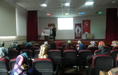 Eğitimi Yarım Kalan Kadınlar Eğitime Teşvik Ediliyor