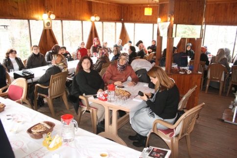 Ak Parti Ak Kadınlar Akyazı’da Buluştu