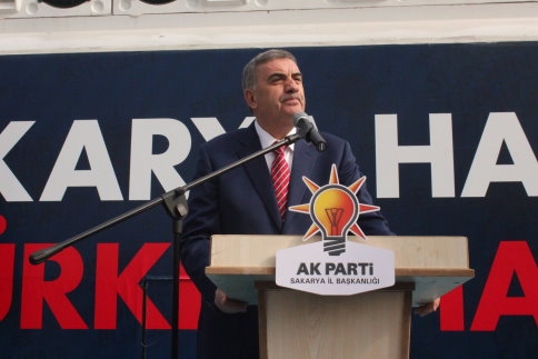 Toçoğlu Akyazı’da Seçim İrtibat Bürosu Açtı