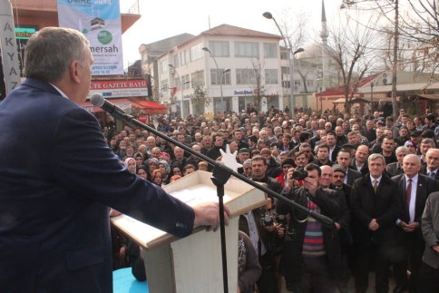 Toçoğlu Akyazı’da Seçim İrtibat Bürosu Açtı