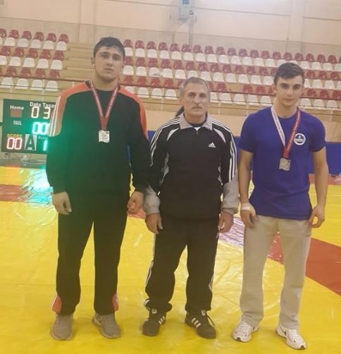 Akyazılı Güreşçilerden Bir Başarı Daha