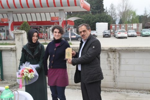 Akyazı Sgm’den Başkan Yazıcı’ya Teşekkür Plaketi