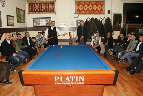 Akyazı Belediyesi Bilardo Turnuvasında Finalistler Belli Oldu