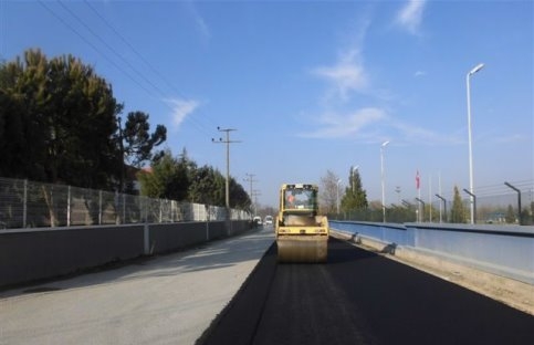 Fabrikalar Yolu Asfaltlandı
