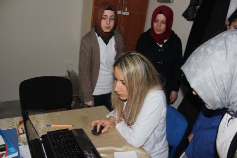 Akyazı Anadolu Sağlık Meslek Lisesi Tubitak Bölge Finalinde