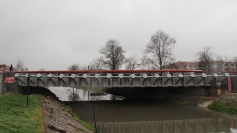 Kenan Sofuoğlu Caddesi Hayırlı Olsun