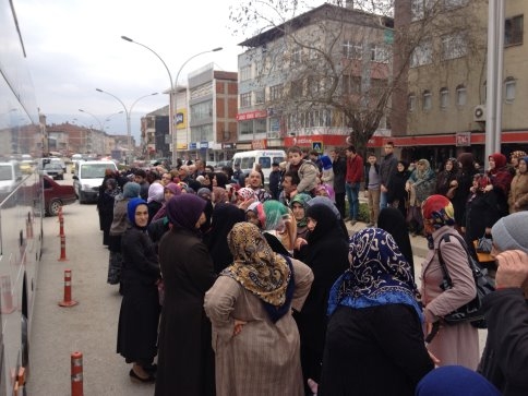 Umre Yolcuları Uğurlandı