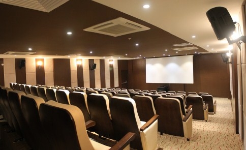 Akyazı'da Sinema Hizmete Girdi