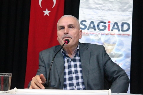 Prof.Dr. Hamdi Döndüren İslam’da Ticaret Hukuku’nu Anlattı