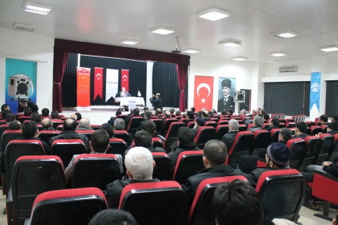 Prof.Dr. Hamdi Döndüren İslam’da Ticaret Hukuku’nu Anlattı