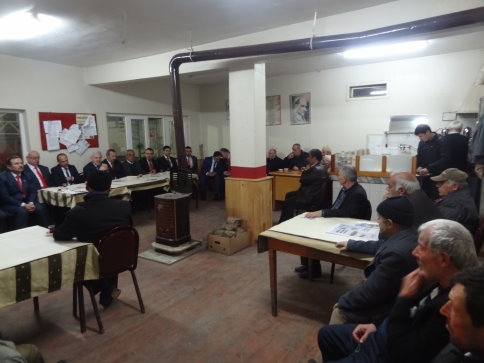 Bize İnanın, Bize Güvenin