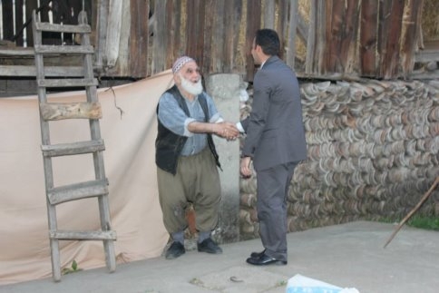 Yeni Mahe Muhtar Adayı Murat Tepeçınar
