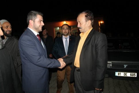 Selman Demirtaş Taşyatak ve Hanyatak’ta Vatandaşlar ile Buluştu.