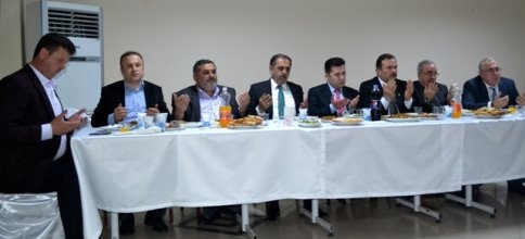 Milli Eğitimden Belediye Başkanlarına Veda Yemeği