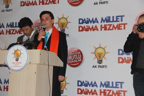 Ak Parti Yeni Cami Mitingine Yüzlerce Vatandaş Katıldı.