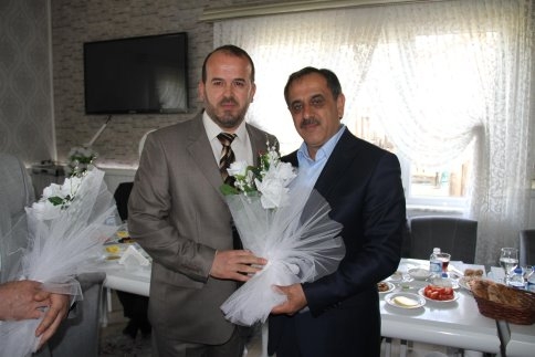 Başkan Yazıcı’dan Muhtarlara Veda Yemeği 