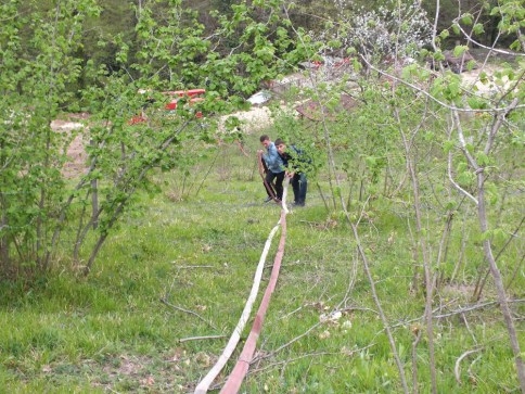 Bahçe Temziliği için Yakılan Ateş Ormanlık Alana Sıçradı