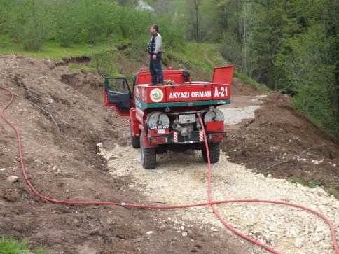 Bahçe Temziliği için Yakılan Ateş Ormanlık Alana Sıçradı