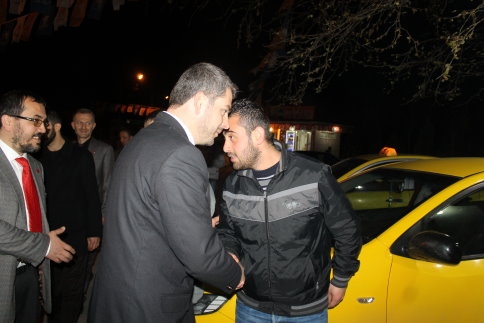 Saadet Partisi’ne Sevgi Seli