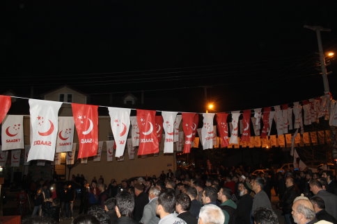 Saadet Partisi’ne Sevgi Seli