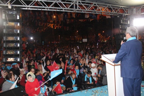 Ak Parti Akyazı’da Coşkulu Miting