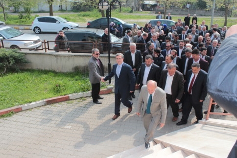 Hasan Akcan Mazbatasını Aldı.