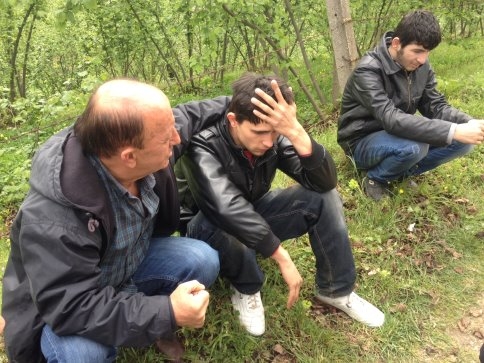 Tellere Yaslanmış Halde Ölü Bulundu 