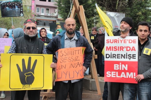 Mısır’daki Katliam İçin Dua Edildi