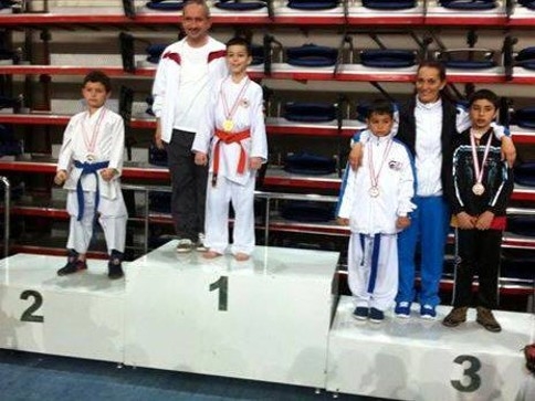 Akyazı'da Karateciler Madalya' ya Doymuyor