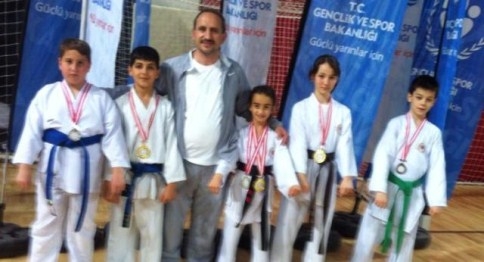 Karatede Başarılar Devam Ediyor